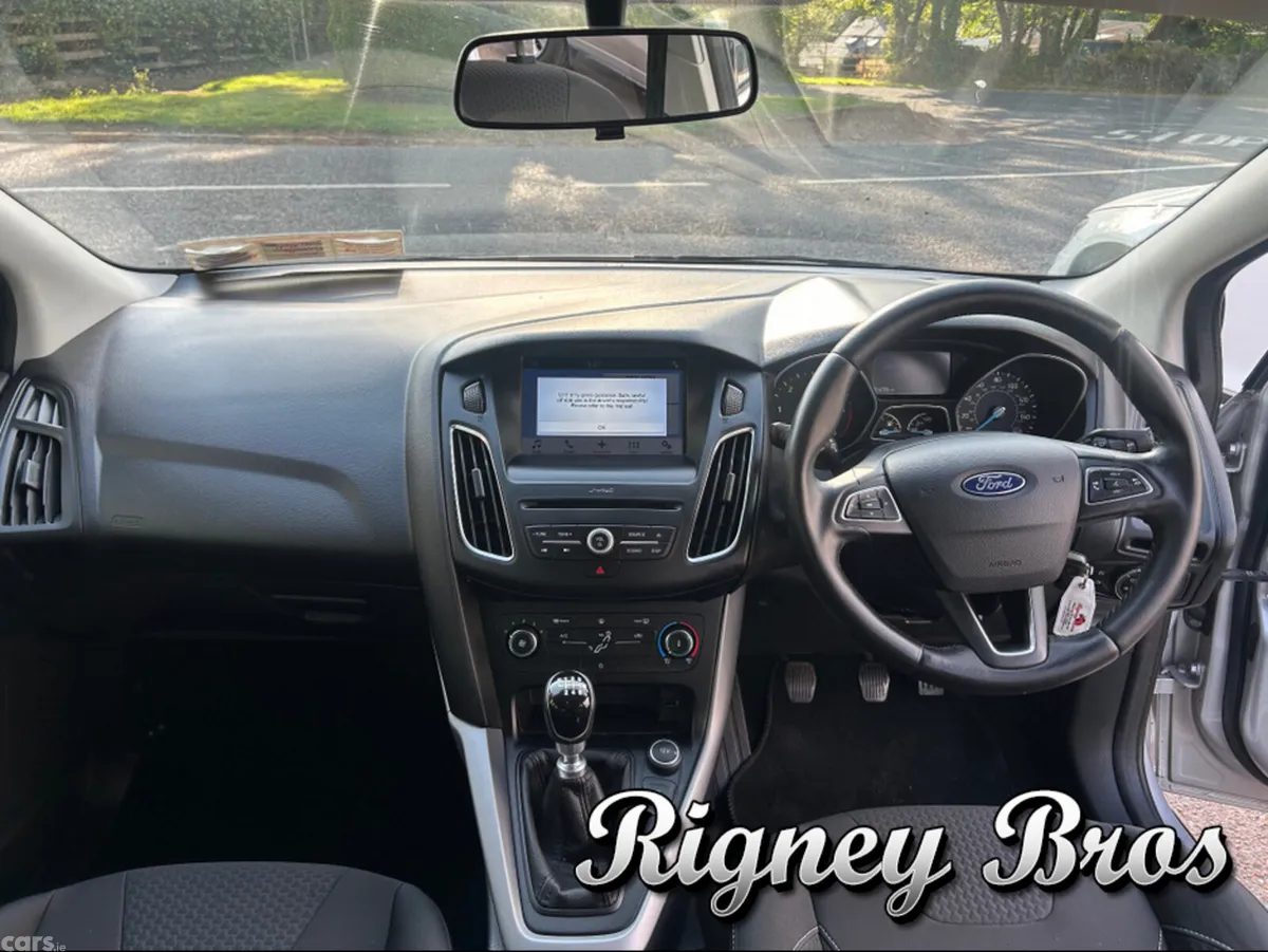Ford Focus Hatchback, Diesel, 2017, Silver