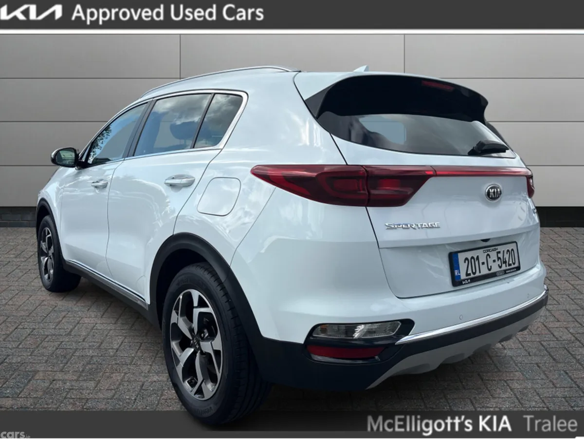 Kia Sportage MPV, Diesel Hybrid, 2020, White
