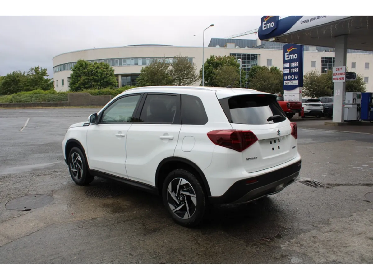 Suzuki Vitara SUV, Petrol Hybrid, 2027, White