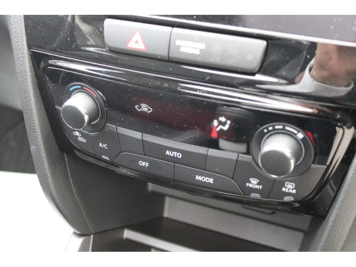 Suzuki Vitara SUV, Petrol Hybrid, 2027, White