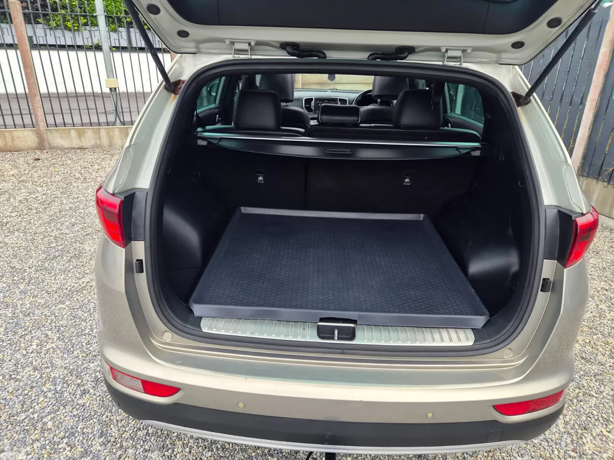Kia Sportage SUV, Diesel, 2017, Grey
