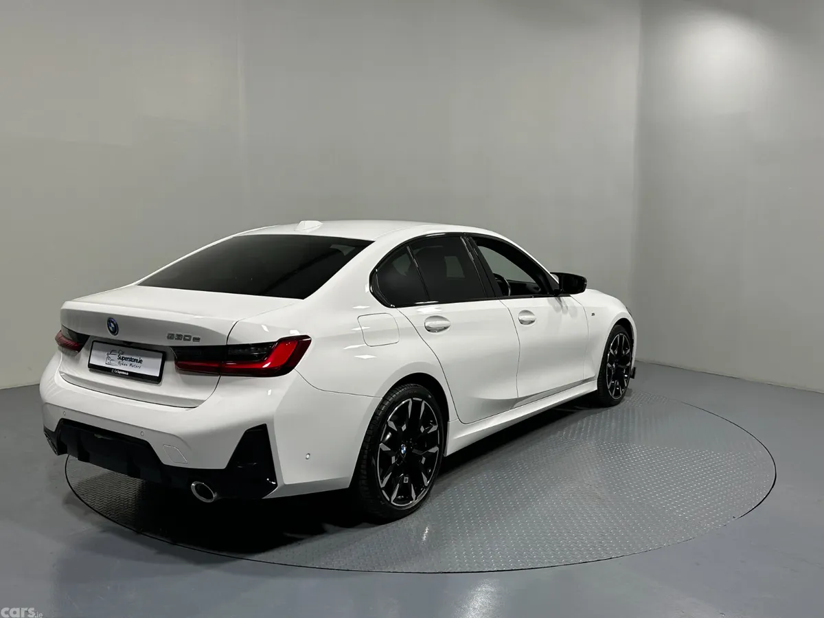 BMW 3-Series Saloon, Petrol Hybrid, 2025, White