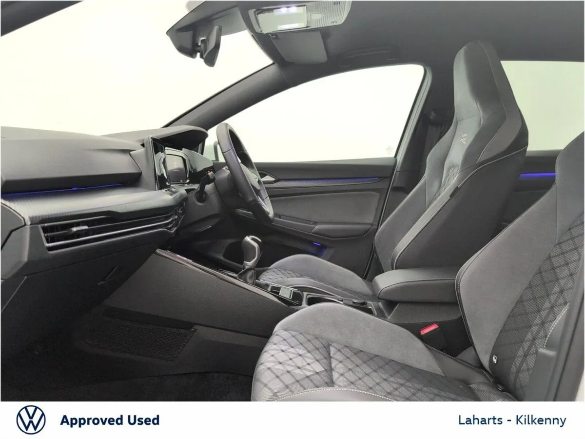Volkswagen Golf Hatchback, Diesel, 2024, White