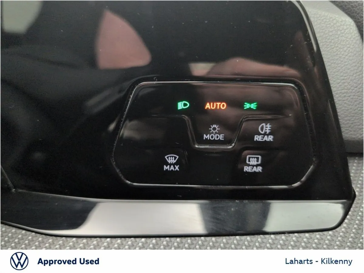 Volkswagen Golf Hatchback, Diesel, 2024, White