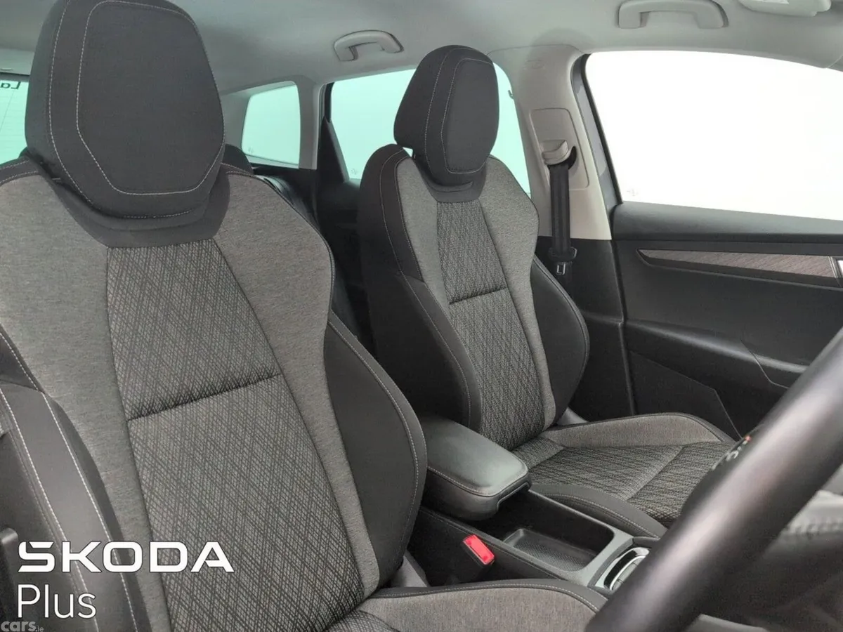 Skoda Karoq SUV, Diesel, 2024, Grey