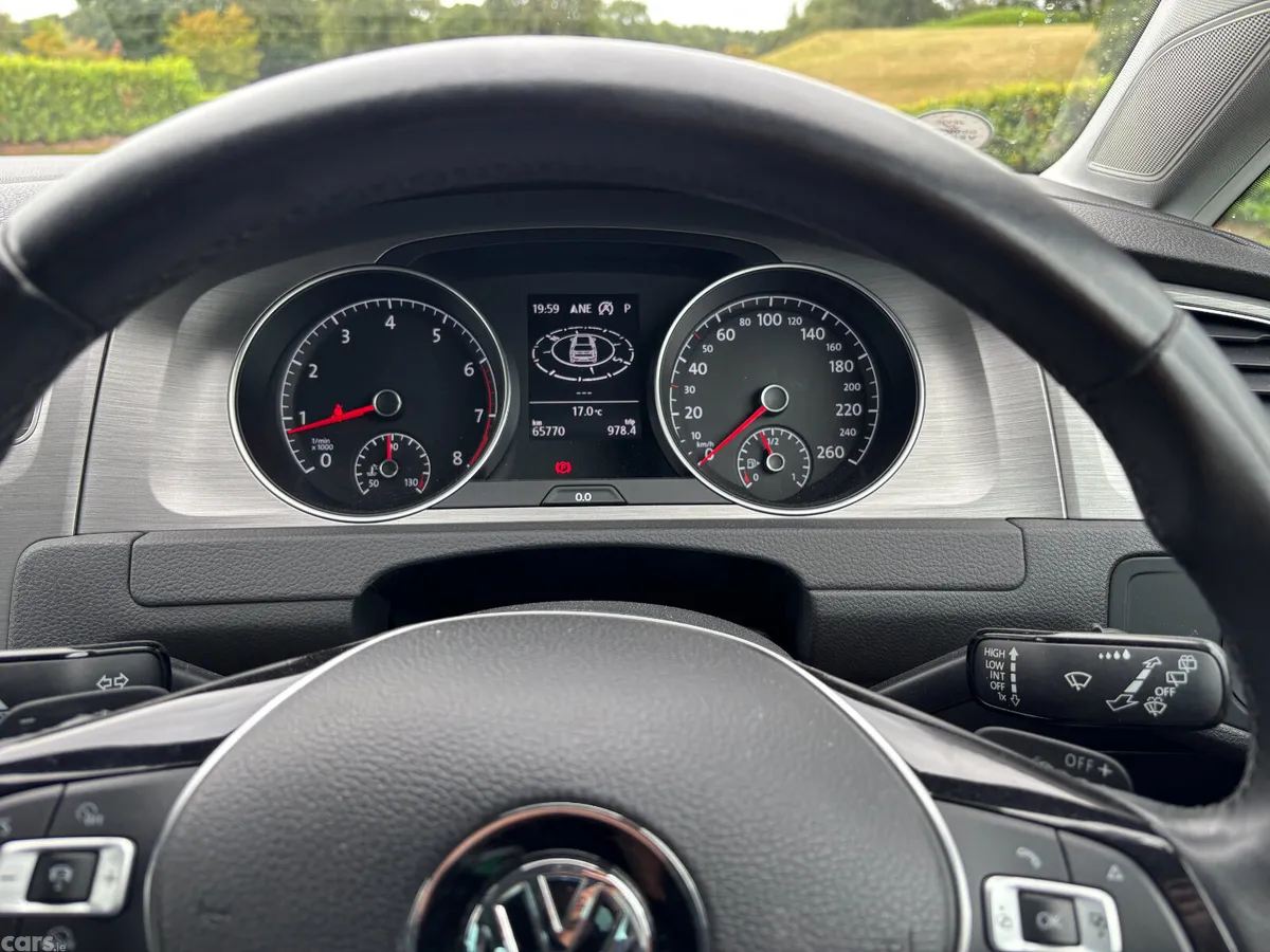 Volkswagen Golf Hatchback, Petrol, 2016, White