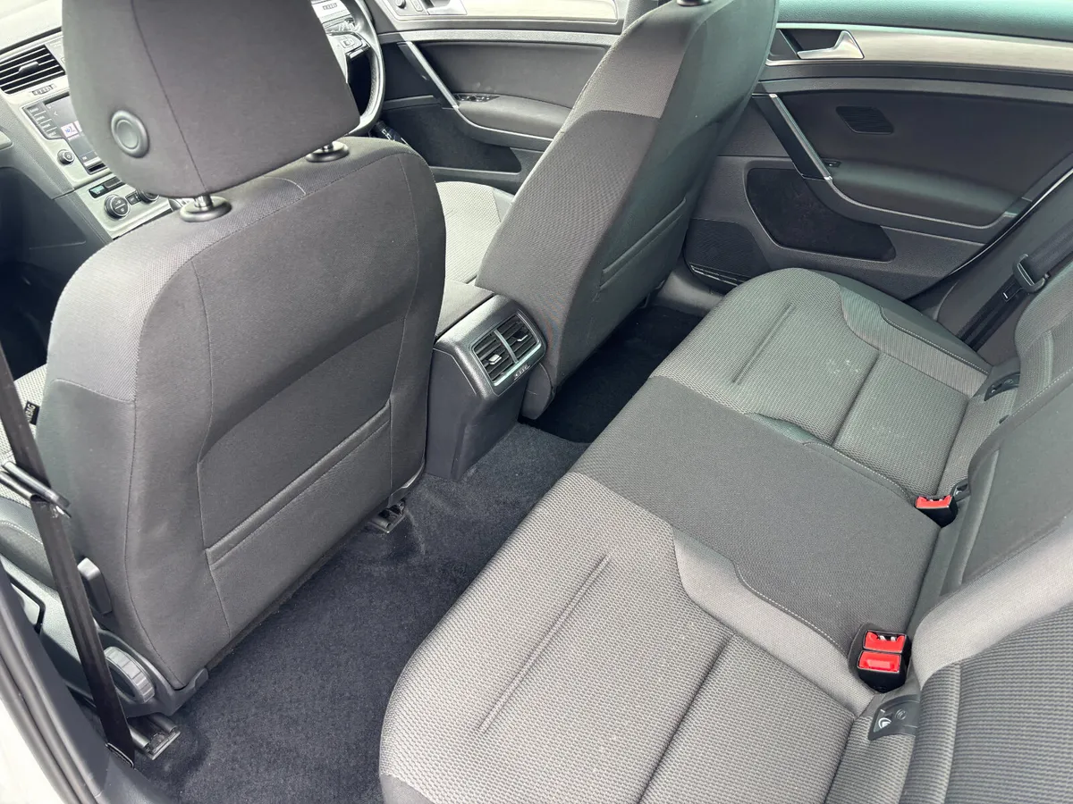 Volkswagen Golf Hatchback, Petrol, 2016, White