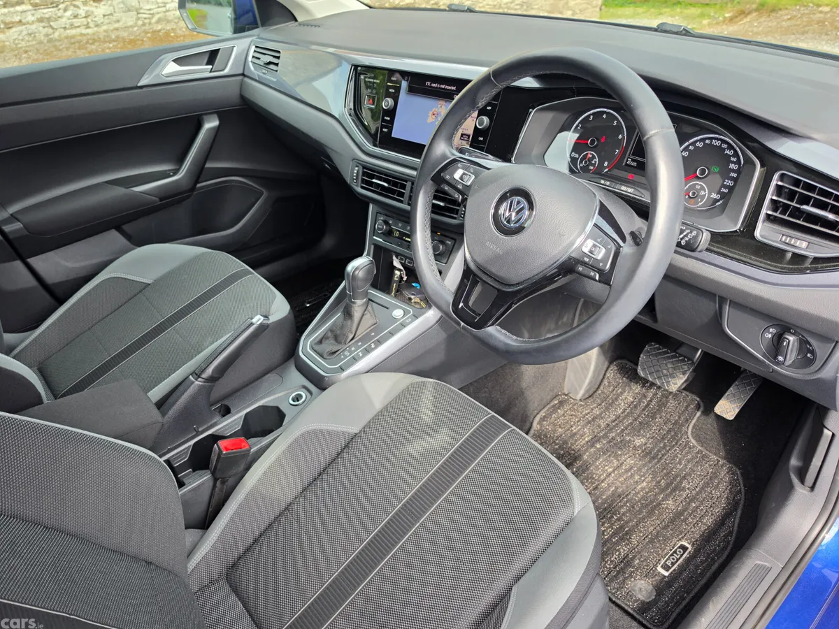 Volkswagen Polo Hatchback, Petrol, 2018, Blue