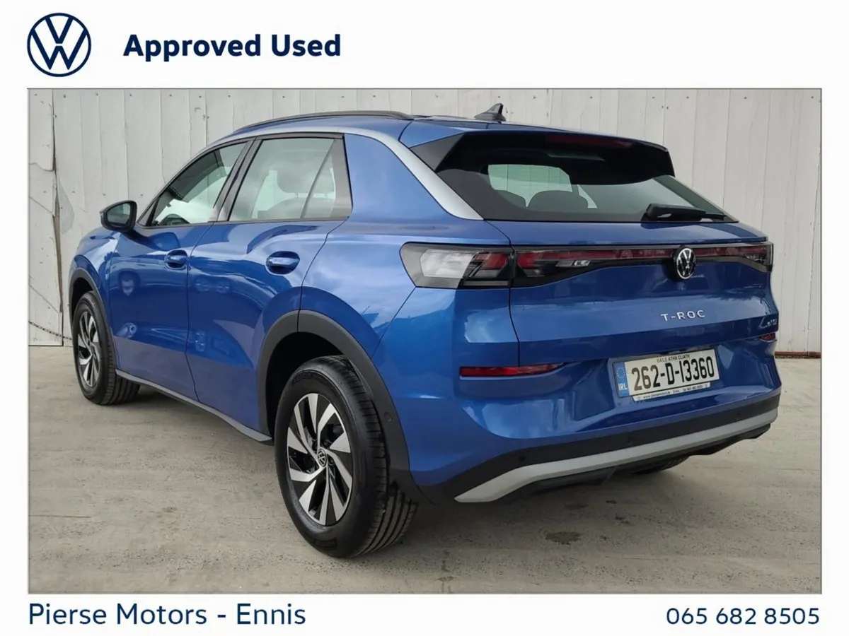 Volkswagen T-Roc SUV, Petrol, 2026, Blue
