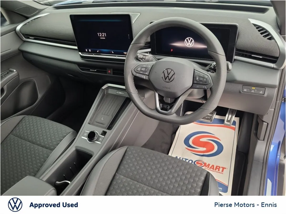 Volkswagen T-Roc SUV, Petrol, 2026, Blue