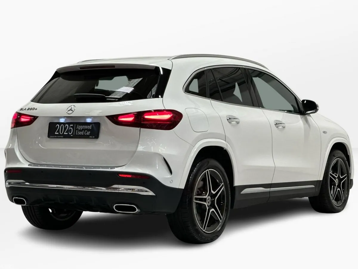Mercedes-Benz GLA SUV, Petrol Plug-in Hybrid, 2025, White