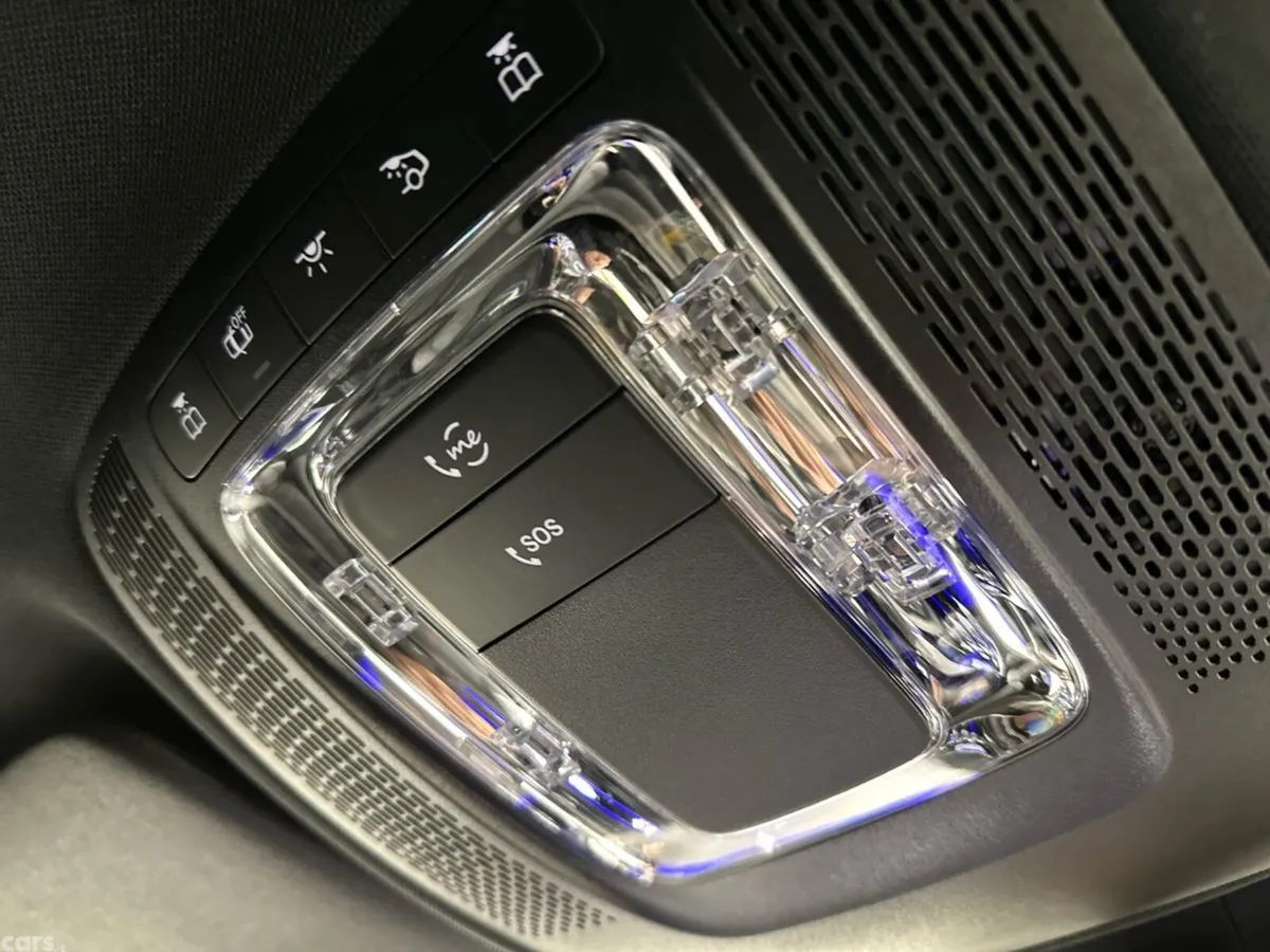 Mercedes-Benz GLA SUV, Petrol Plug-in Hybrid, 2025, White