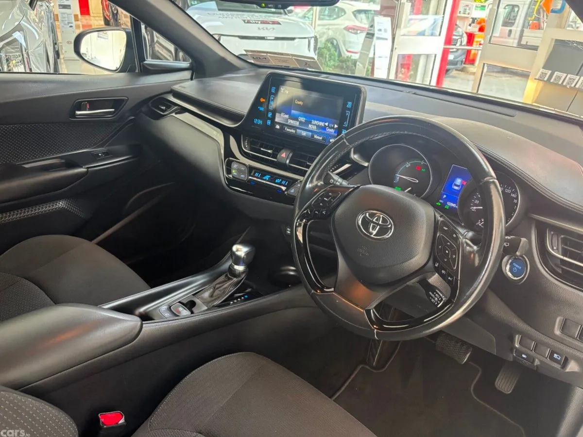 Toyota C-HR SUV, Petrol Hybrid, 2018, Grey