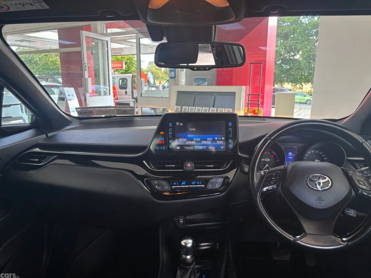 Toyota C-HR SUV, Petrol Hybrid, 2018, Grey