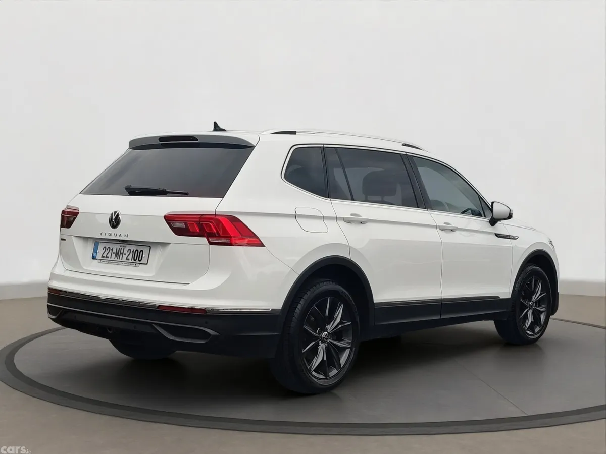 Volkswagen Tiguan Allspace SUV, Diesel, 2022, White