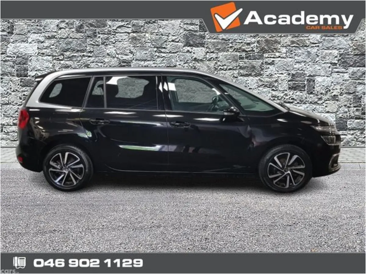 Citroen C4 Spacetourer MPV, Diesel, 2022, Black
