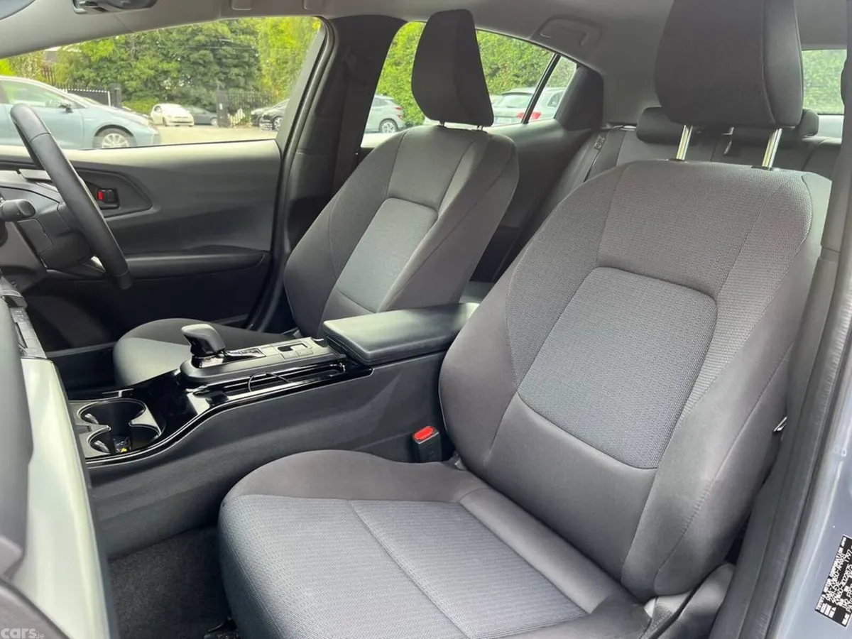 Toyota Prius Saloon, Petrol Hybrid, 2024, Grey