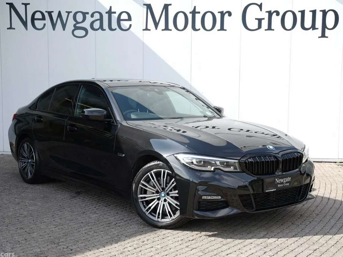 BMW 3-Series Saloon, Petrol Plug-in Hybrid, 2022, Black