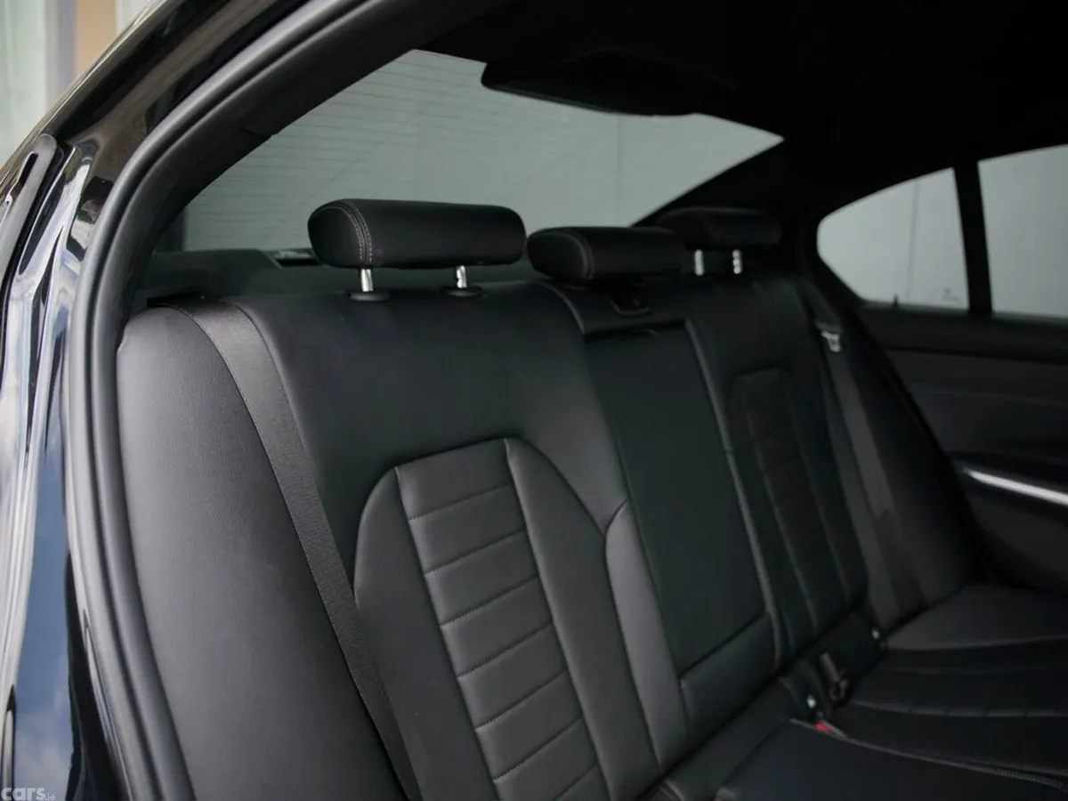 BMW 3-Series Saloon, Petrol Plug-in Hybrid, 2022, Black