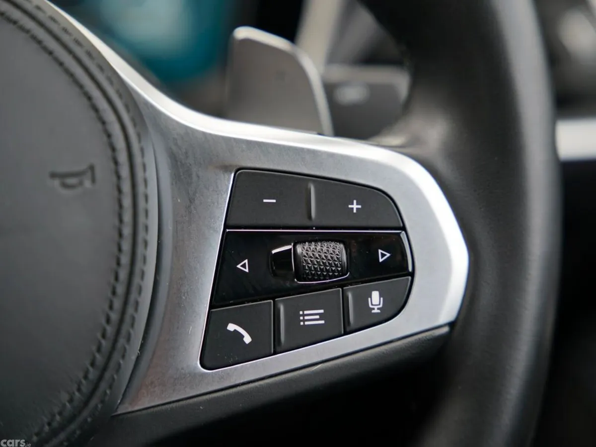 BMW 3-Series Saloon, Petrol Plug-in Hybrid, 2022, Black