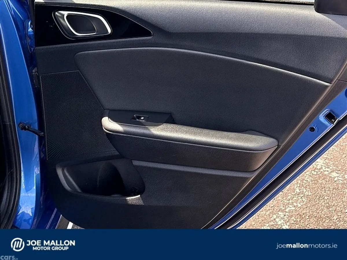 Kia Ceed Hatchback, Petrol, 2020, Blue