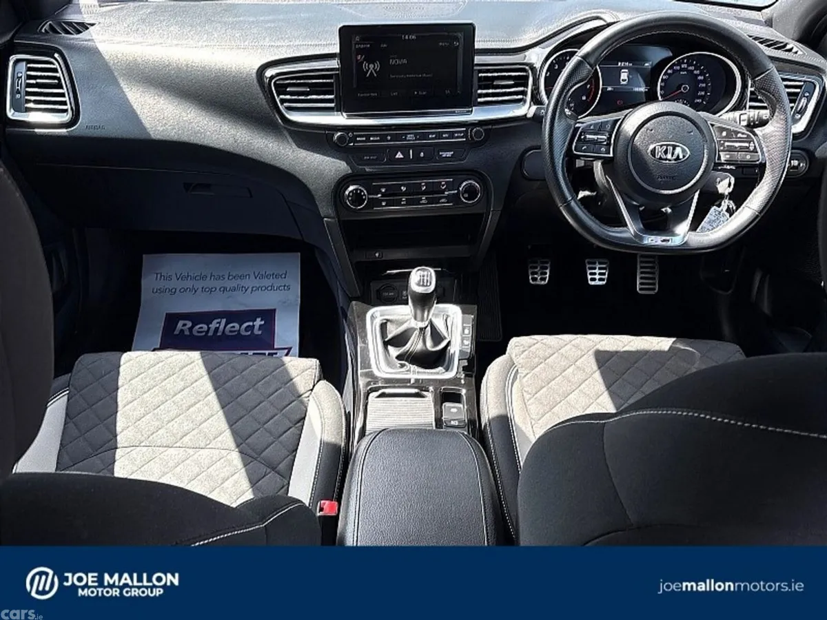 Kia Ceed Hatchback, Petrol, 2020, Blue