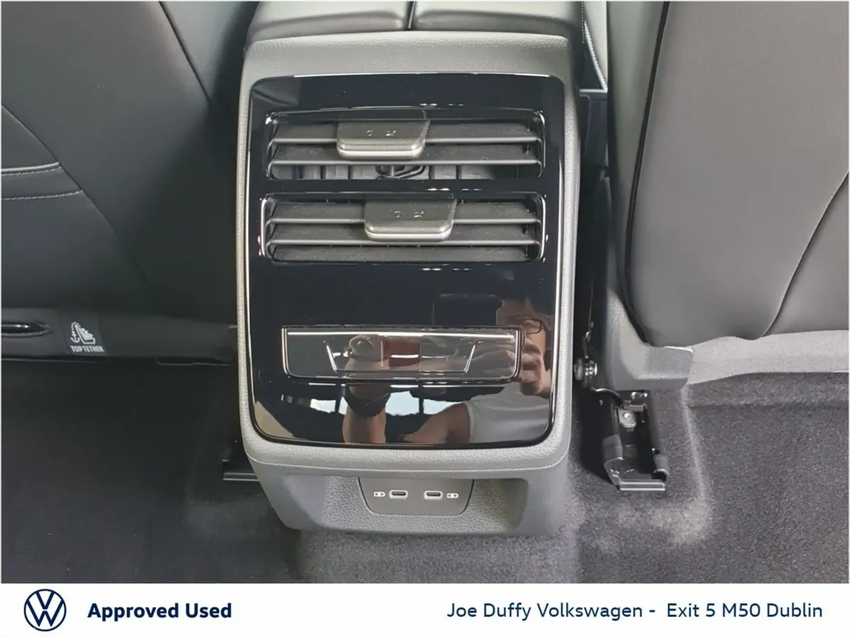 Volkswagen ID.7 Hatchback, Electric, 2026, Red