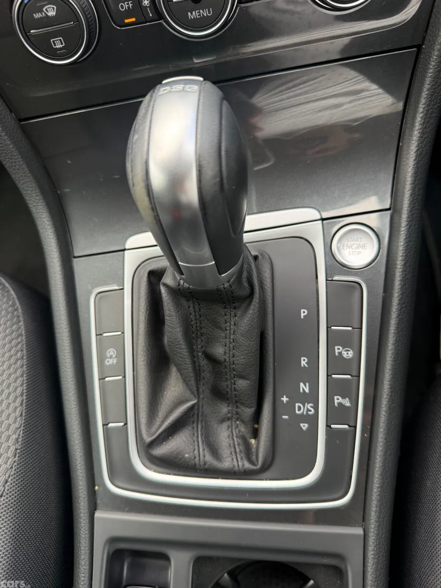 Volkswagen Golf Hatchback, Petrol, 2019, Red
