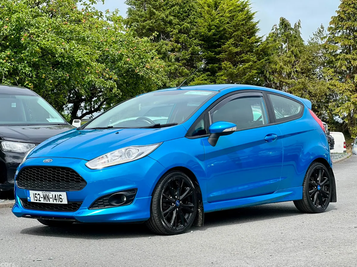 Ford Fiesta Hatchback, Petrol, 2015, Blue
