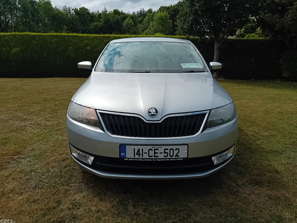 Skoda Rapid Hatchback, Petrol, 2014, Silver