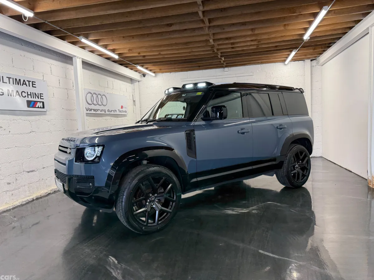 Land Rover Defender SUV, Diesel, 2021, Blue