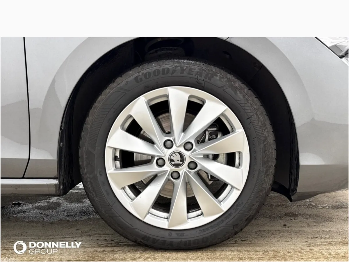 Skoda Superb Estate, Diesel, 2025, Grey