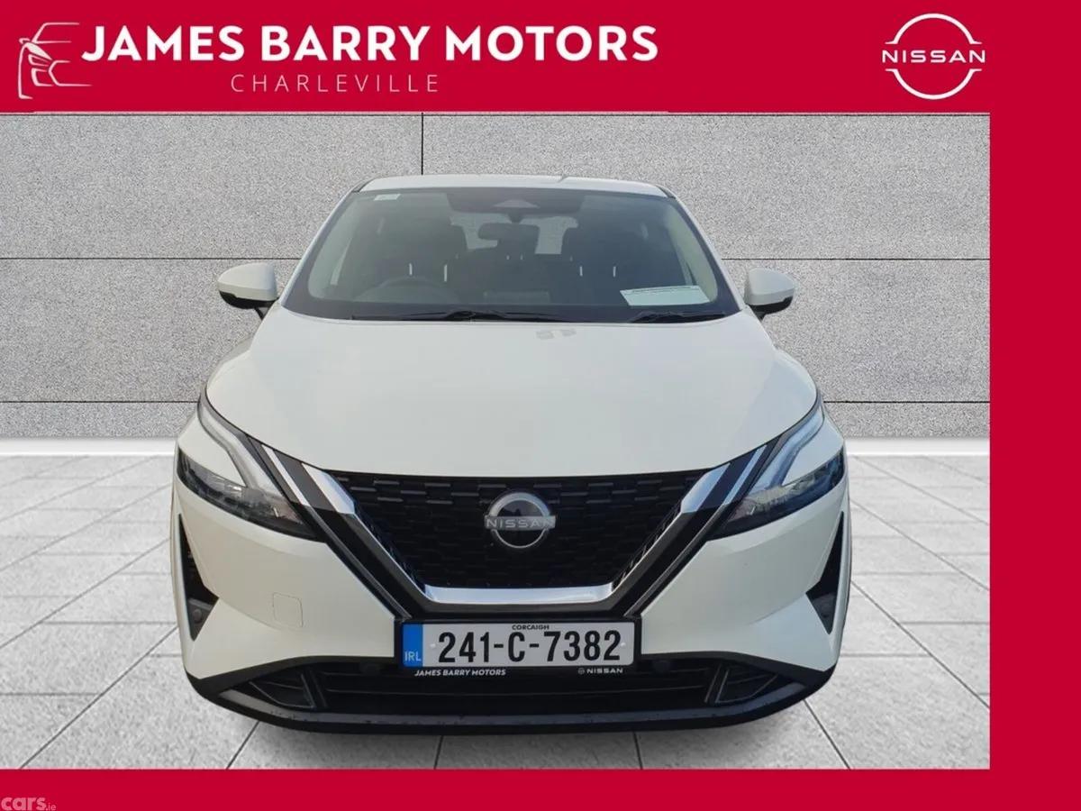Nissan Qashqai MPV, Petrol Hybrid, 2024, White