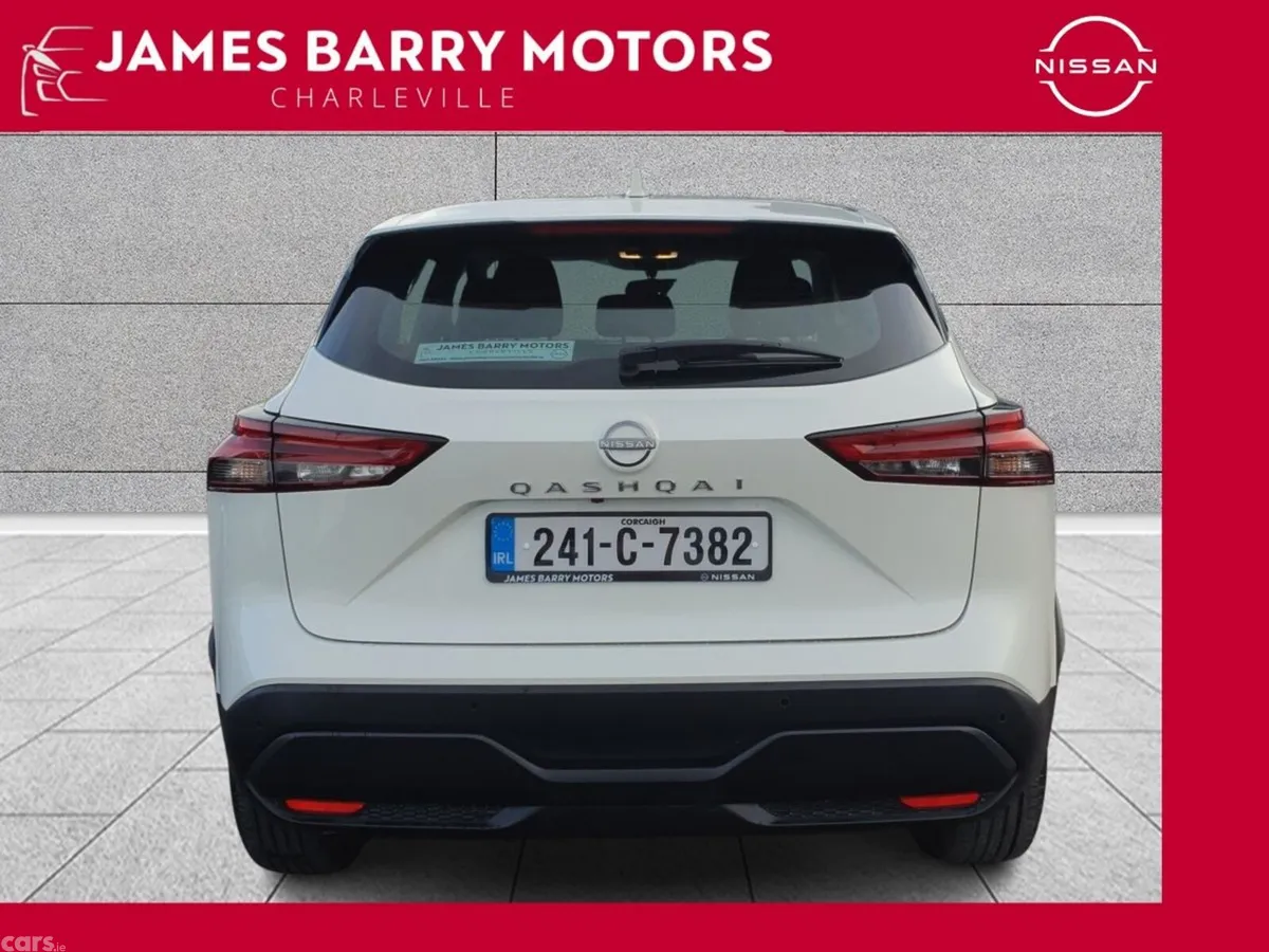 Nissan Qashqai MPV, Petrol Hybrid, 2024, White