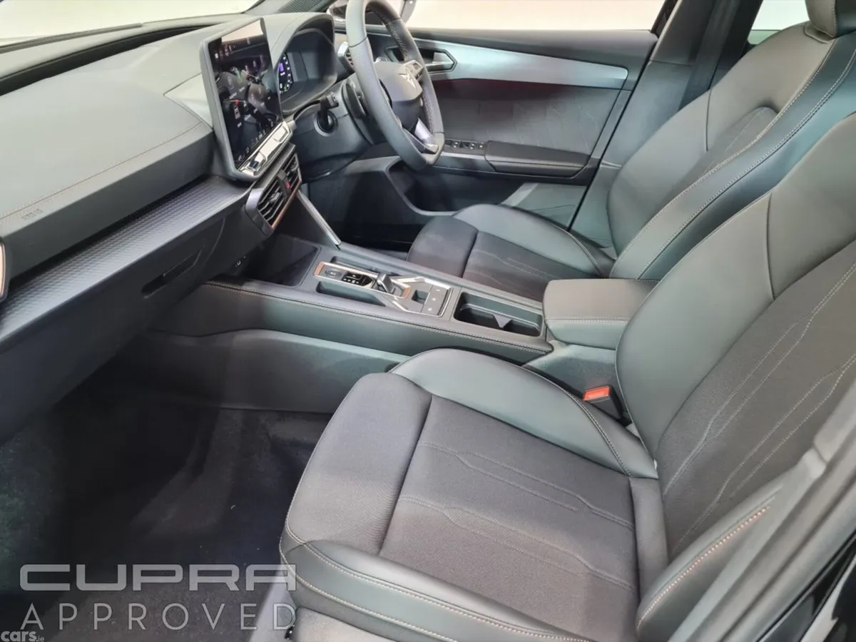 Cupra Leon Estate, Petrol, 2026, Black