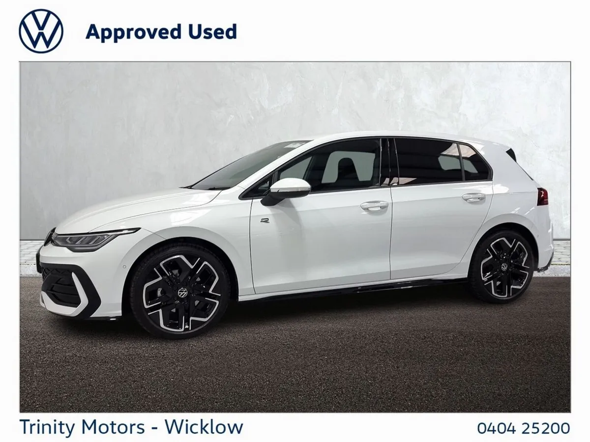Volkswagen Golf Estate, Petrol, 2026, White