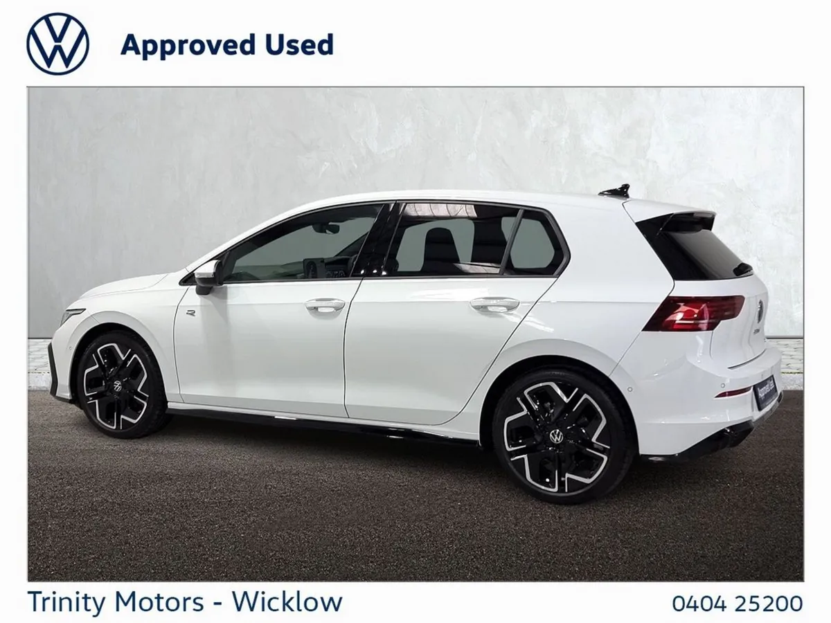 Volkswagen Golf Estate, Petrol, 2026, White