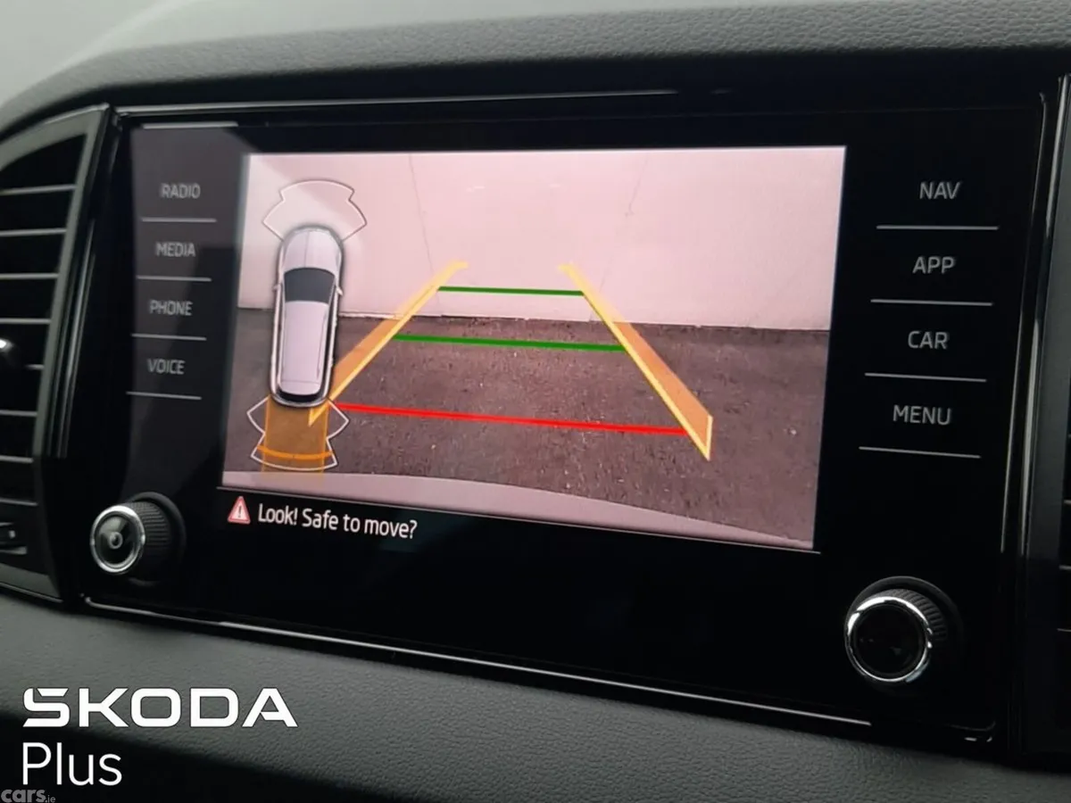 Skoda Karoq SUV, Diesel, 2026, Grey