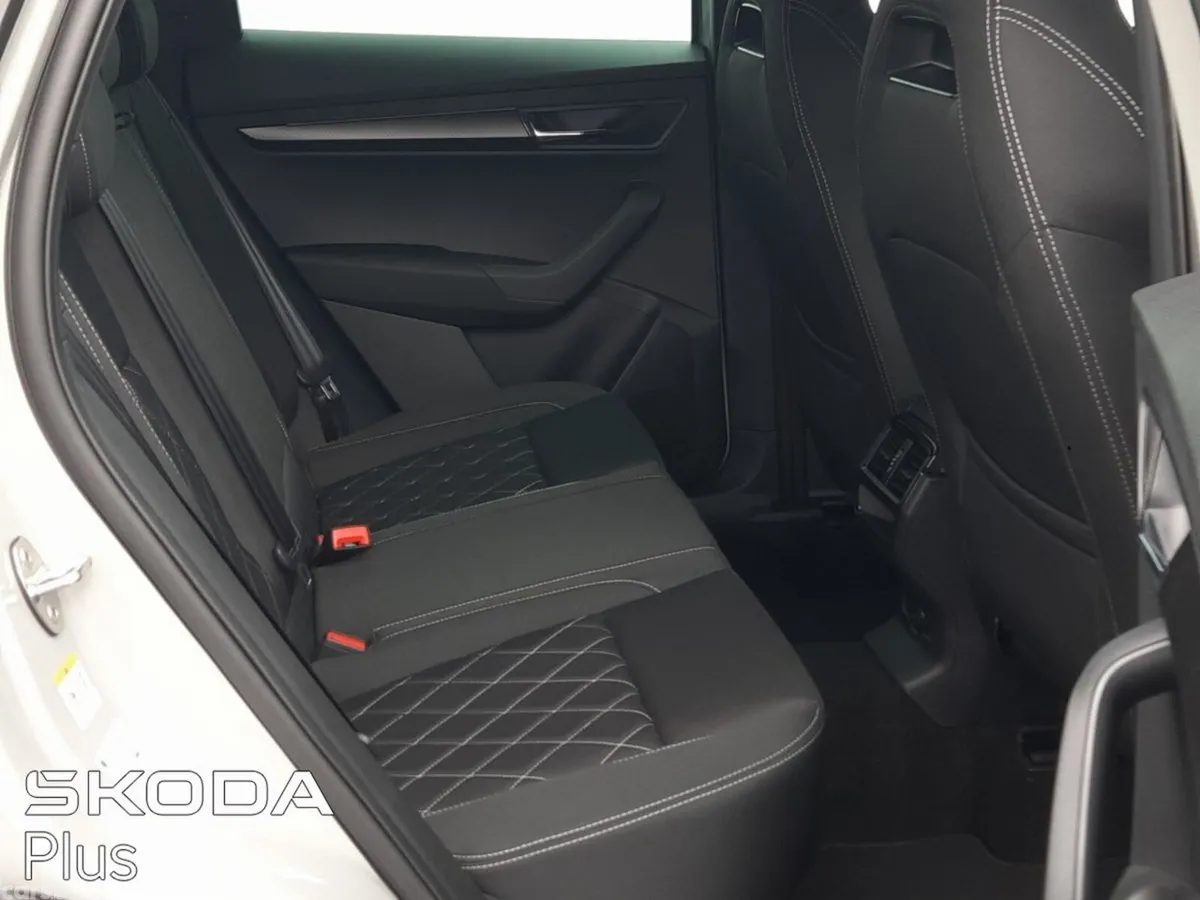 Skoda Karoq SUV, Diesel, 2026, Grey