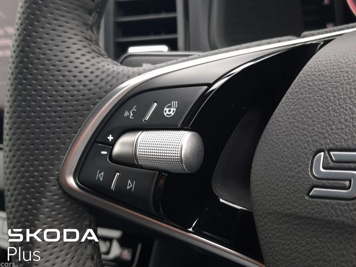 Skoda Karoq SUV, Diesel, 2026, Grey