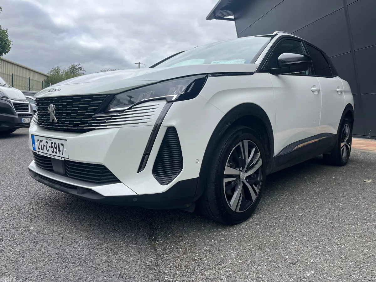Peugeot 3008 MPV, Diesel, 2022, White