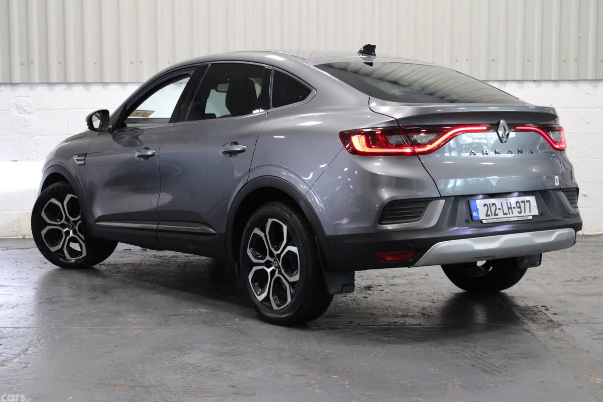 Renault Arkana Hatchback, Petrol, 2021, Grey