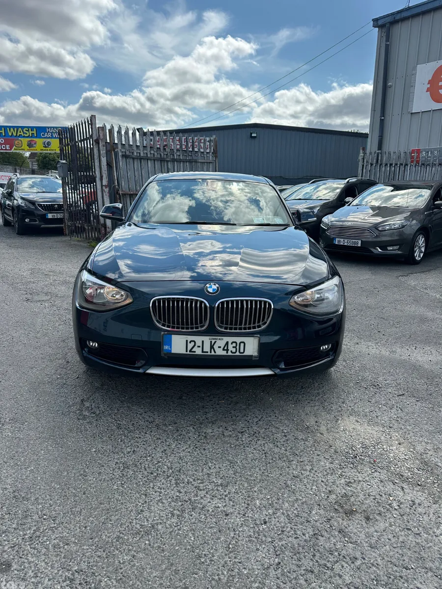 BMW 1-Series Hatchback, Petrol, 2012, Blue