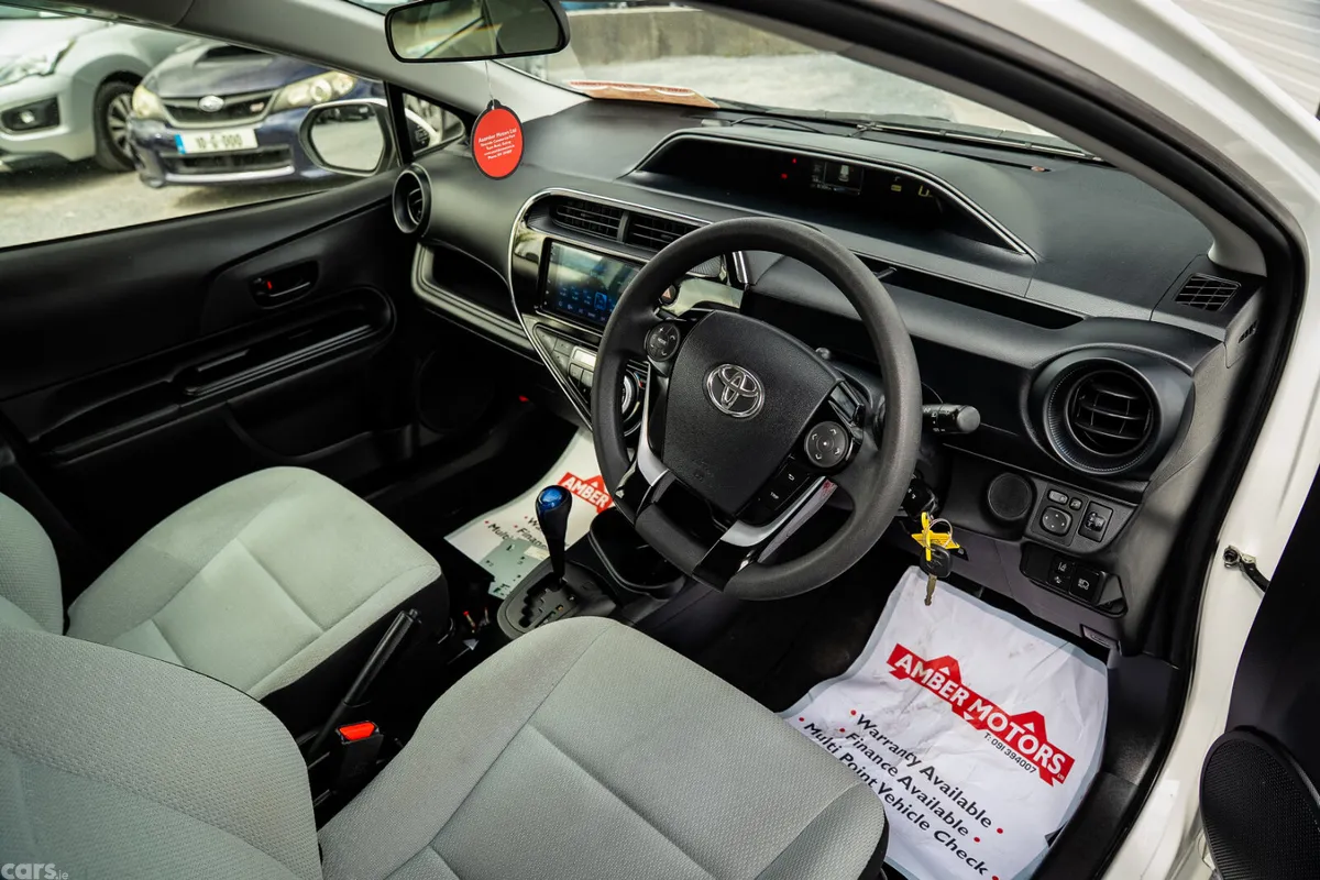 Toyota Aqua Hatchback, Petrol Hybrid, 2021, White