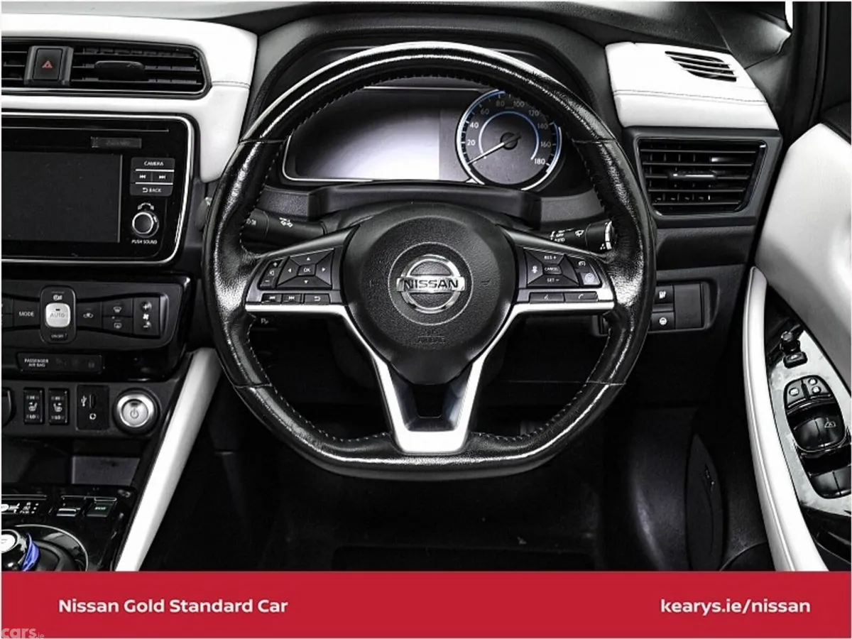 Nissan Leaf Hatchback, Electric, 2022, Black