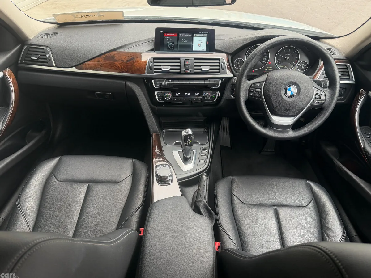 BMW 3-Series Estate, Diesel, 2019, White