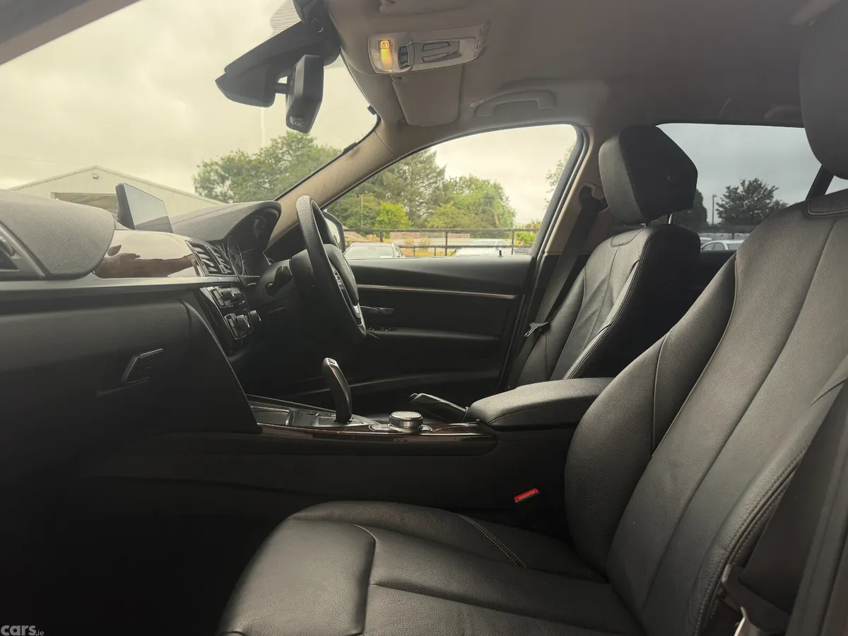 BMW 3-Series Estate, Diesel, 2019, White