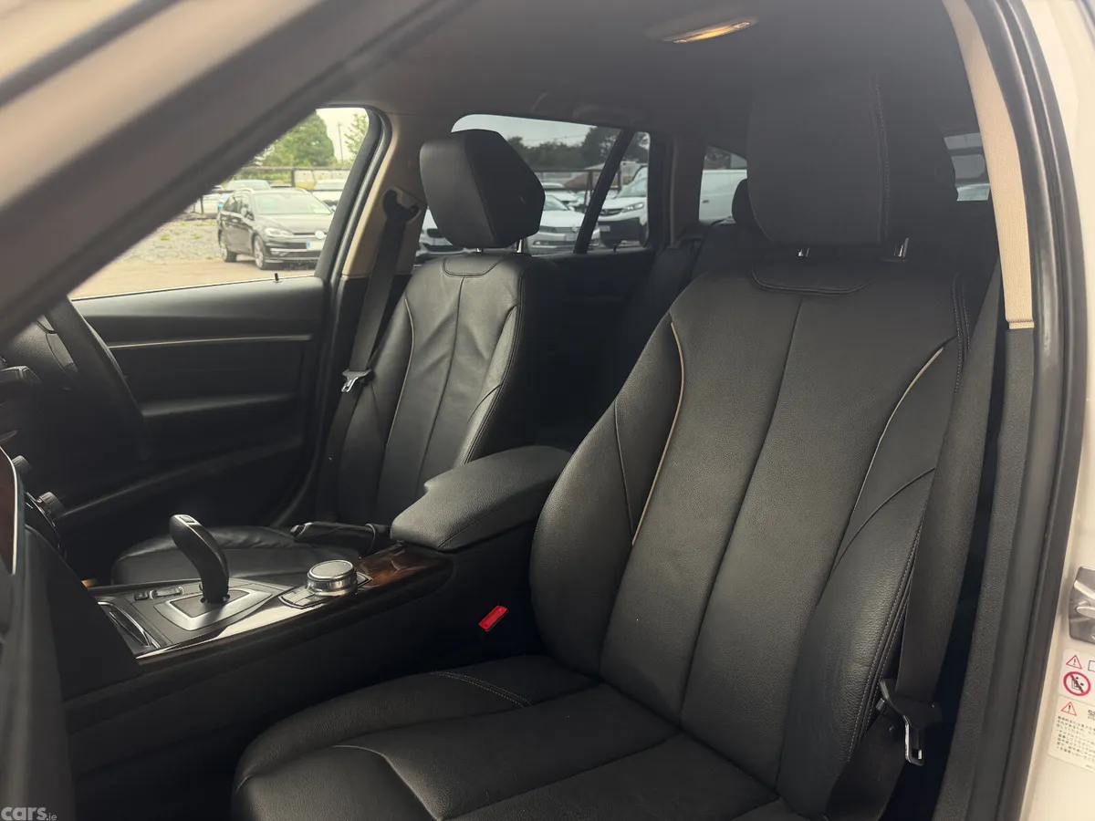 BMW 3-Series Estate, Diesel, 2019, White