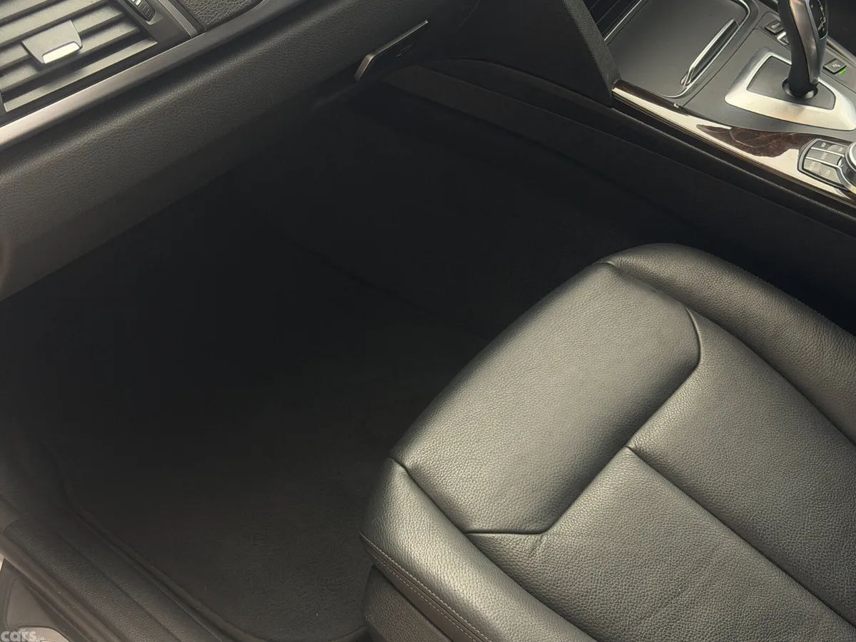 BMW 3-Series Estate, Diesel, 2019, White