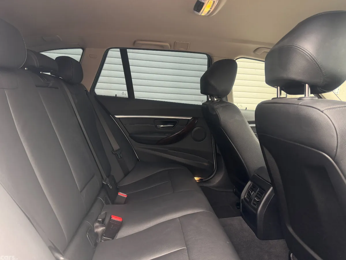 BMW 3-Series Estate, Diesel, 2019, White